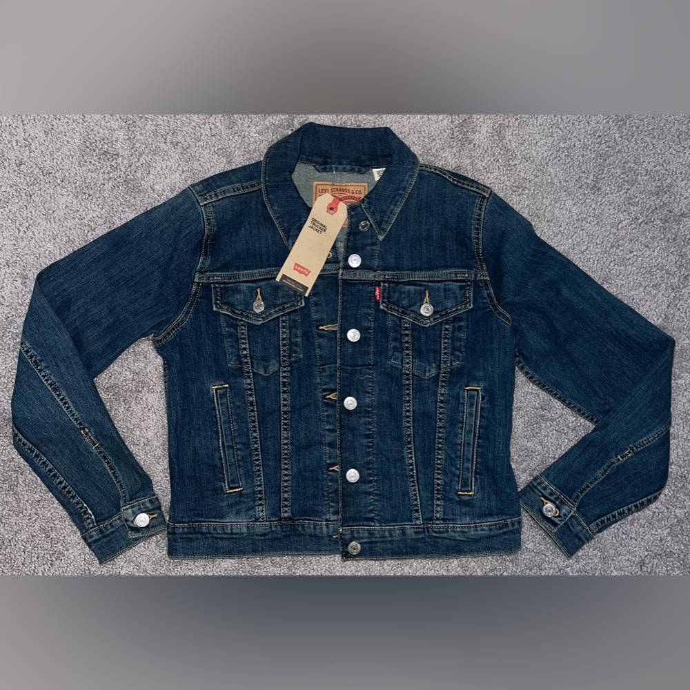 Levi’s denim jacket small